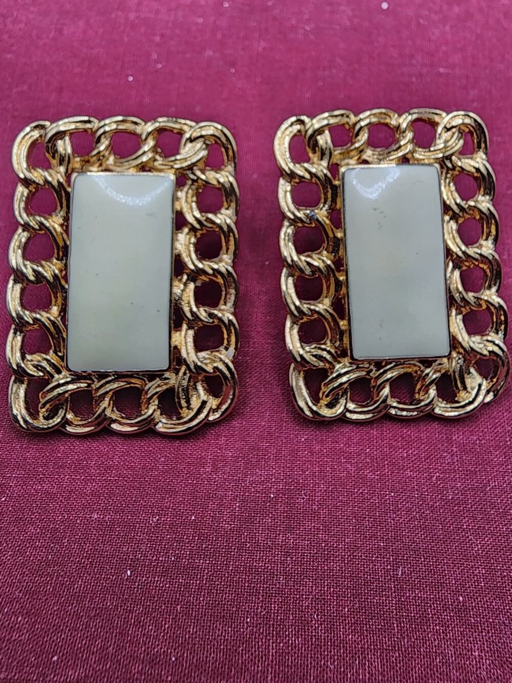 Vintage Monet Gold Tone Chain Link Clip On Earrings Cream Enamel Statement